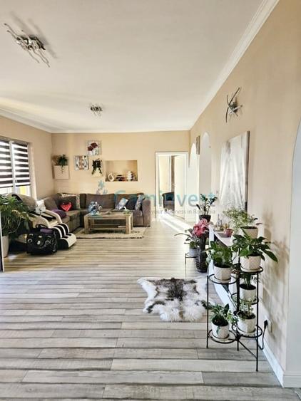 Casă familială de vânzare – zona Dealuri, Oradea, Bihor - 1