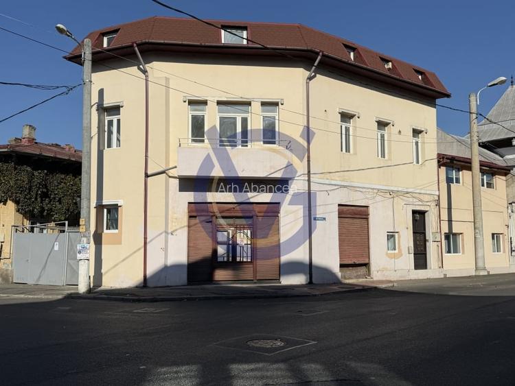 Ce alegi: Birou, Locuire sau AirBnB? Doua apt 6 cam, S totala 130mp! COMISION 0%