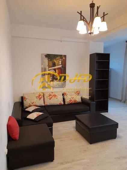 Apartament cu 2 camere situat în Piața Unirii - 1