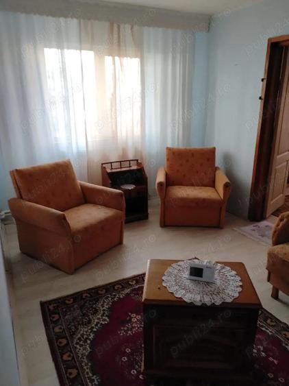 Inchiriez apartament 2camere - 3