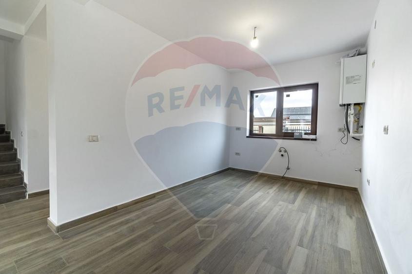 CASA TIP DUPLEX cu 4 camere de vanzare| constructie noua | COMISION 0% - 33