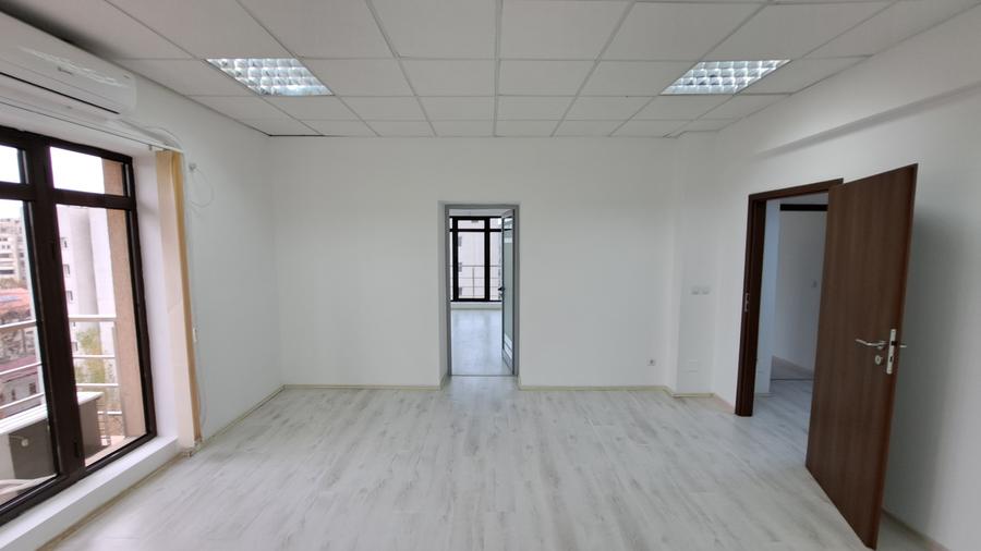 SPATIU BIROU- CLADIRE BIROURI PREMIUM- COSTURILE UTILITATILOR SUNT INCLUSE - 13