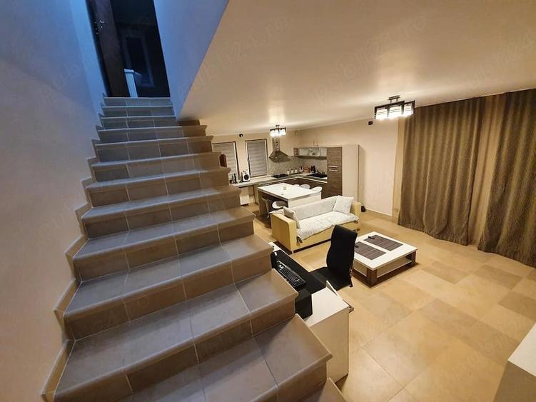 Apartament cu 3 camere decomandat în Dumbrăvița