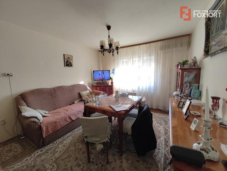 Apartament cu 3 camere de vanzare in Timisoara, zona Dambovita - 1