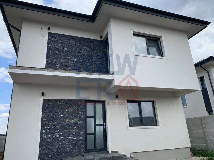 De vanzare Vila cu 4 cmere si, incalzire in pardoseala, langa padurea Pantelimon - 1