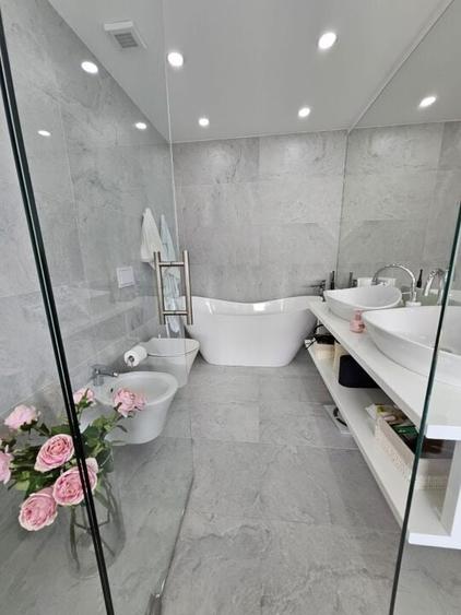 VILA INSIRUITA CHIRIE- PIPERA-MATEI MILLO! - 11