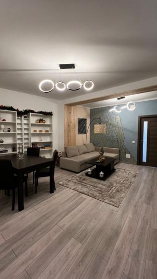 Inchiriere | 3 camere | Bloc nou | Unirii | Camera Comert - 1