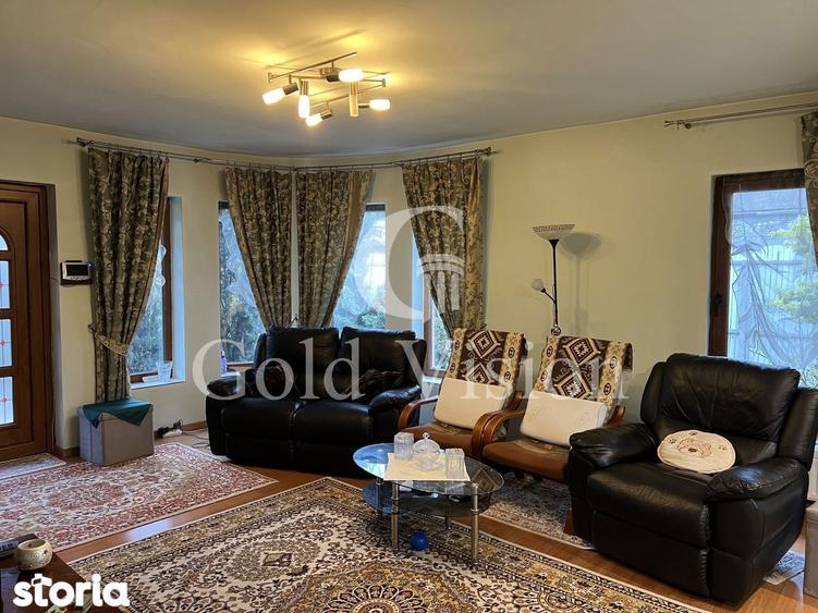 Casa cu 5 camere + anexa cu garaj, mobilata complet, str. Gh. ?incai - 17