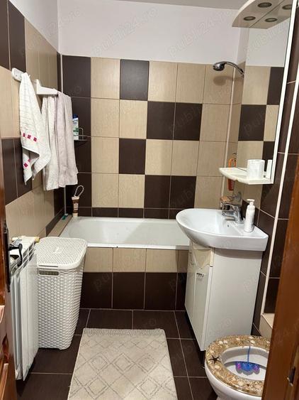 Inchiriez apartament elegant, 2 camere, decomandat Vaslui- inclusiv regim hotelier. - 9