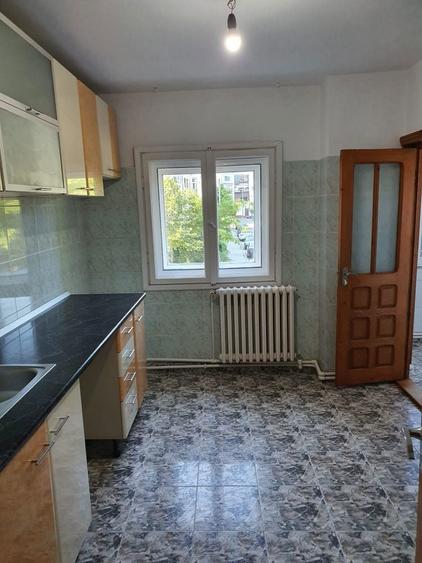 Apartament 3 camere de vanzare - 3