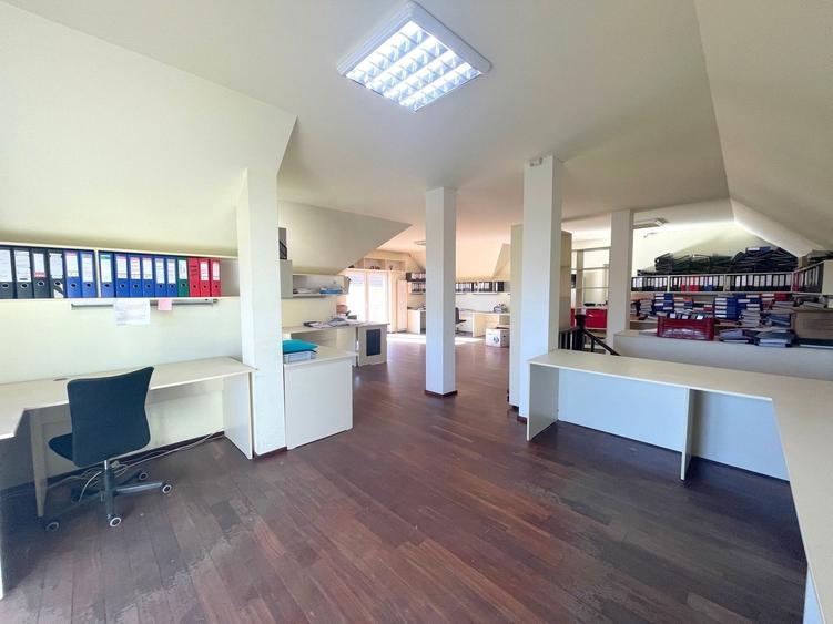 Spațiu de birouri / clinică de vanzare - 9