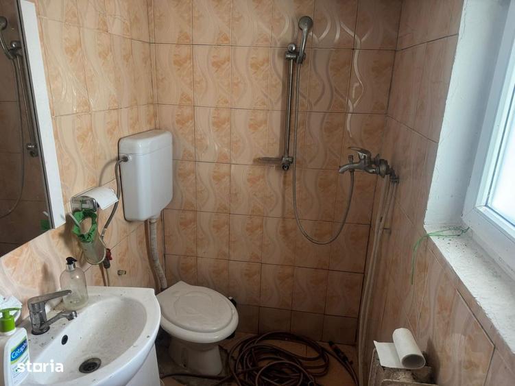 casa , Podu de Piatra - 2