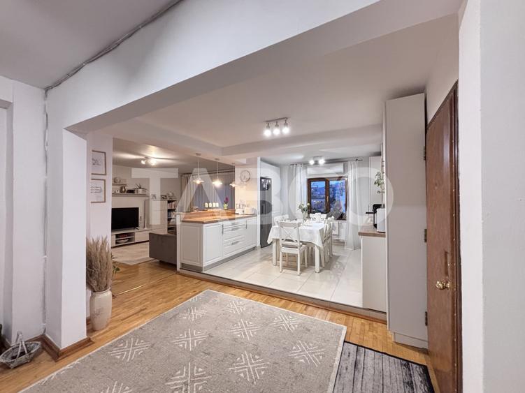 De vanzare apartament atipic 99 mp utili open space Scortarilor - 4