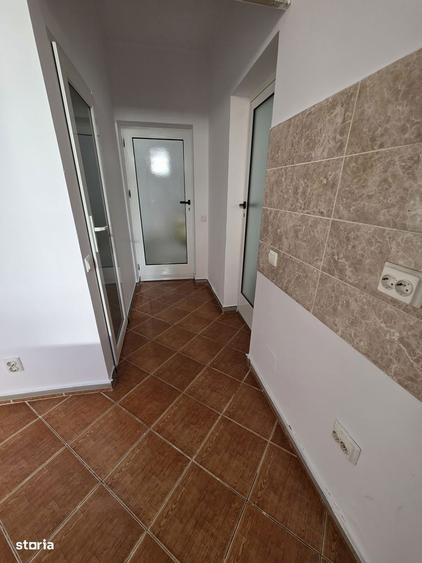 Casa cu 3 camere in sectorul 2, Iancului, gata de utilizare - 4