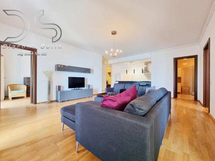 Apartament cu 4 camere, vedere la lac, piscina privata si personalitate multipla - 2