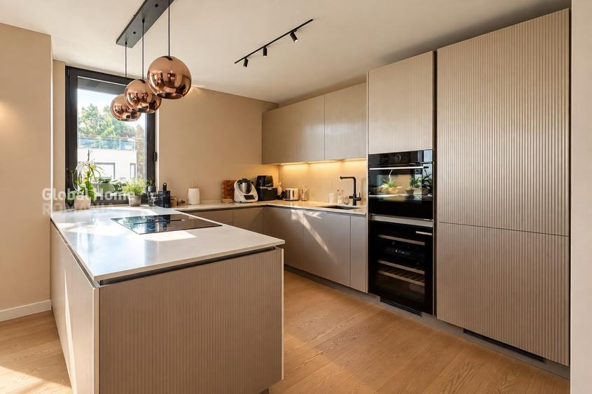 Penthouse cu 4 camere decomandat, mobilat în Herăstrău