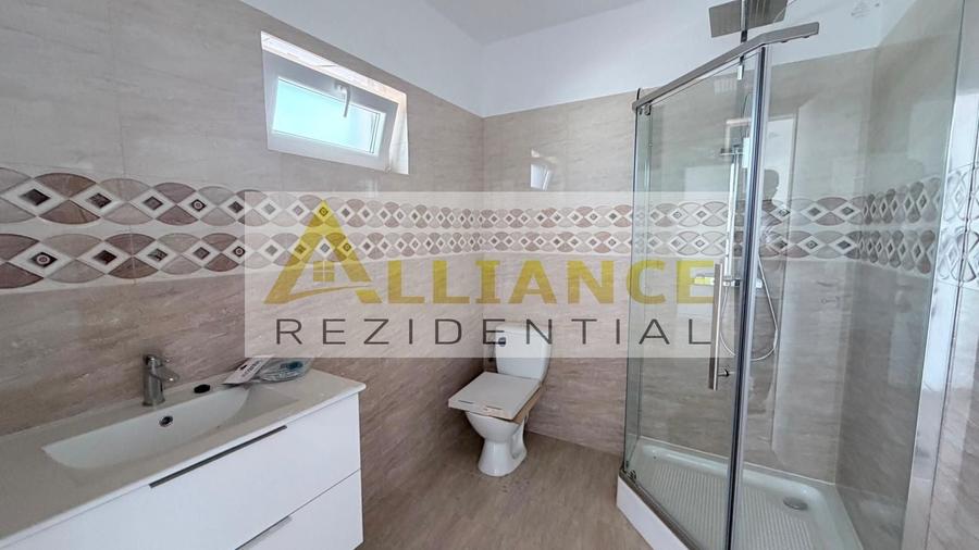 Duplex cu 4 camere cu Canalizare în Berceni