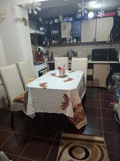 Casă cu Teren 3169 Mp în Olteni