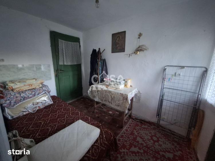 Casă cu 3 camere cu Teren 2000 Mp în Mănești