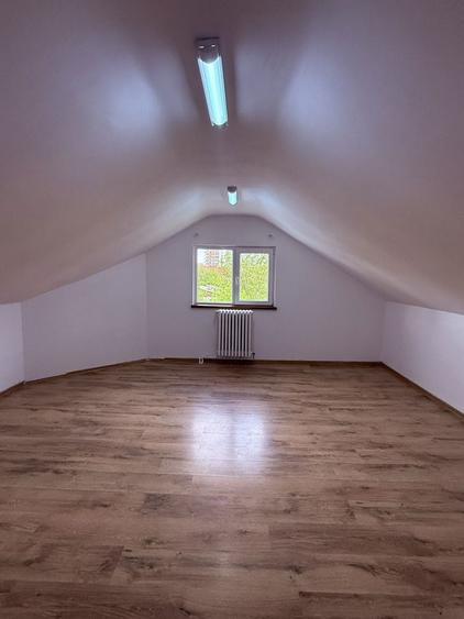 Casa de inchiriat - 2