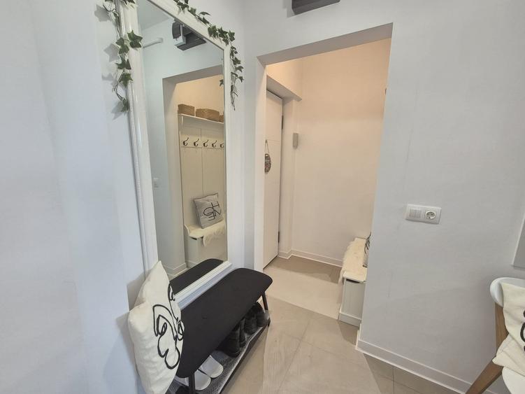 Vanzare Apartament 2 camere cochet mobilat si utilat complet de lux - 26