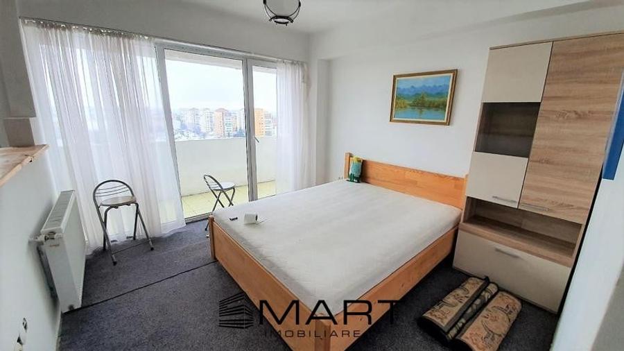 Garsoniera zona 30mp Mihai Viteazu - 1