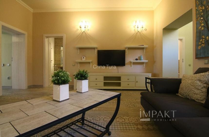 Apartament 4 camere, lux, zona Centrala!