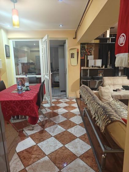 Vand apartament 105 mp.str.Horea - 6
