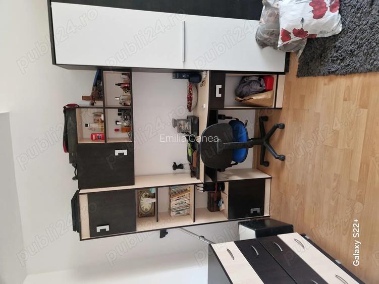 Vand apartament urgent. Vand apartament urgent.