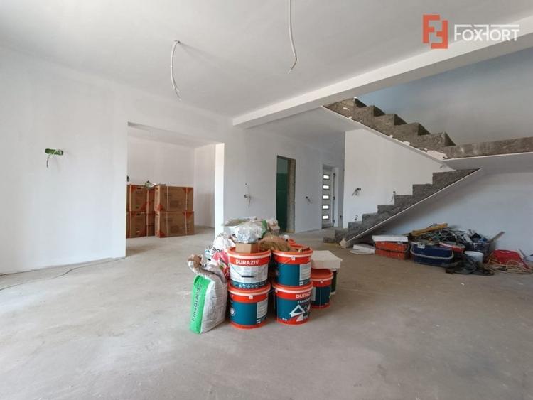 Case insiruite,5 camere, in Chisoda - ID V3662 - 2