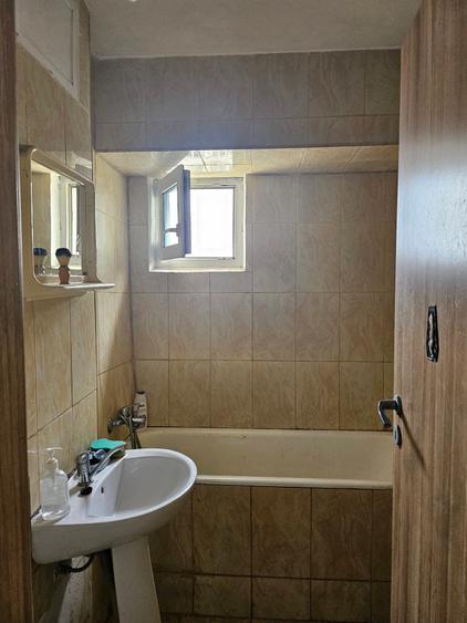 Berceni- Bulevardul Alexandru Obregia- BRD - 10