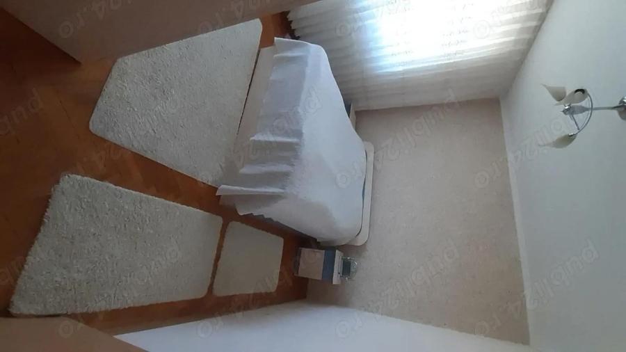 Apartament de vanzare 3 camere Rogerius, et. 4 semidecomandat, mobilat si utilat, luminos ?i - 4