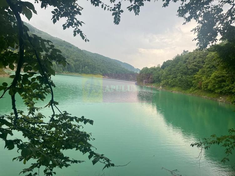 Teren cu deschidere la lac – Valea Doftanei, Prahova - 1