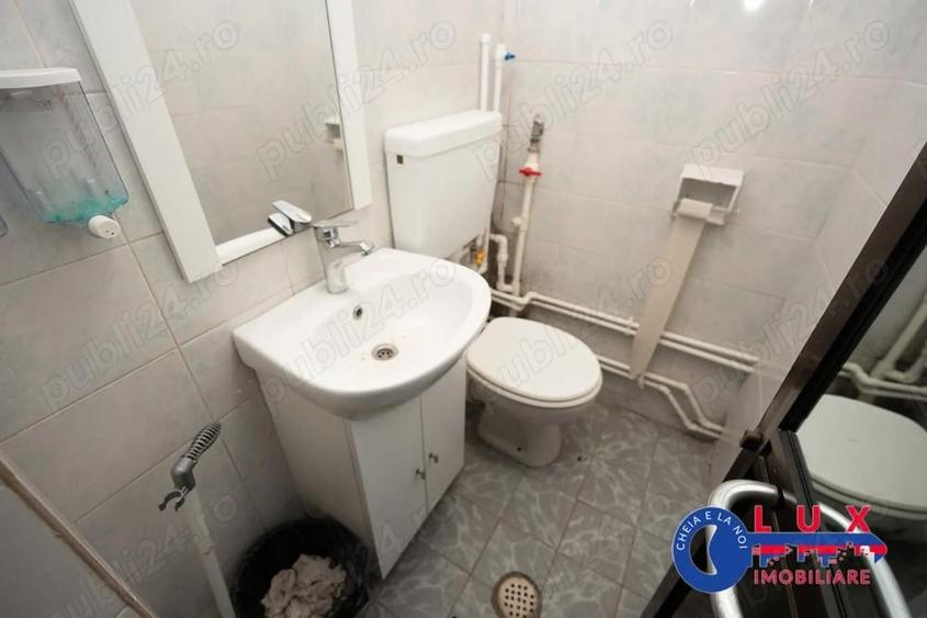 ID 8084 Spa?iu DE INCHIRIAT - Zona BIG - Acces stradal - 1