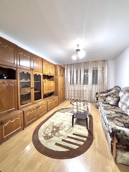 Inchiriez apartament 2 camere - 6