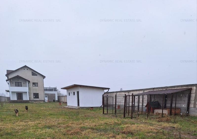 Vila D+P+1+M  - 4 dormitoare/4 bai - Garaj - 5000mp - 2 cai de acces - 13