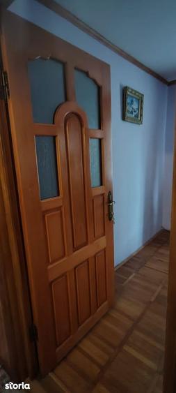 Apartament 4 camere str.Primaverii etaj 2 - 6