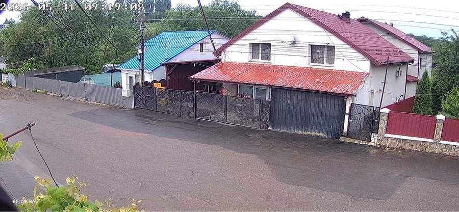 Proprietate cu spatiu comercial - 1