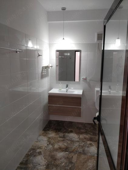 Proprietar,vand apartament 70 mp mobilat si utilat ,Vaslui - 2
