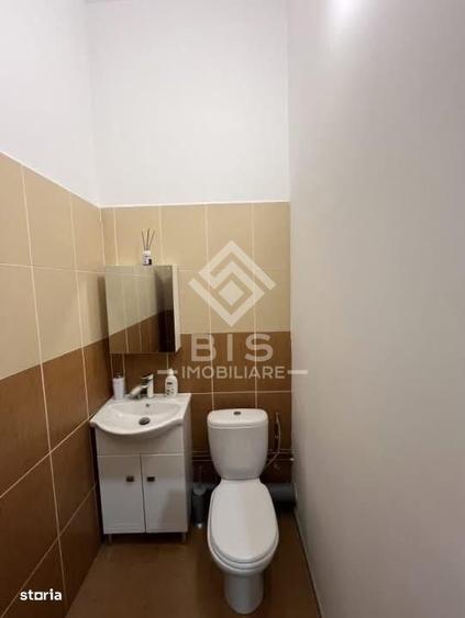 Spațiu comercial, de 181 mp, în Central