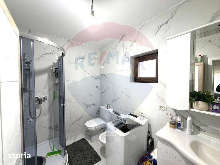 Casa / Vila cu 4 camere de vanzare comuna HEMEIU? - 9