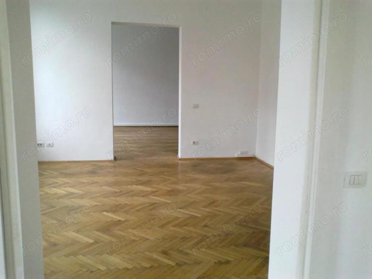 Vanzare Vila Ultracentral, Universitate - 3