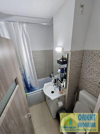 De vanzare apartament 2 camere, parter, zona Casa de Cultura - 6