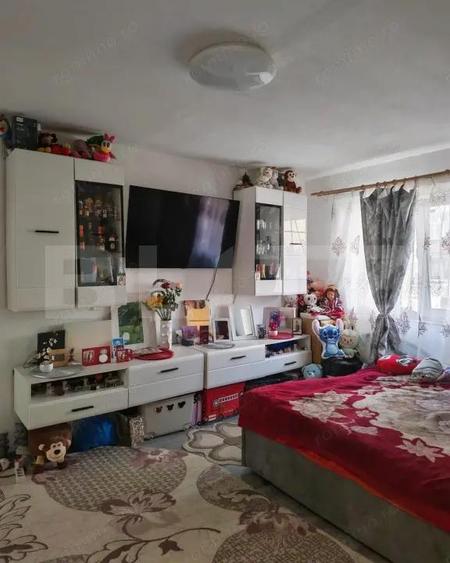 Apartament 2 camere, 40 mp, la parter, zona Micro 4 - 7