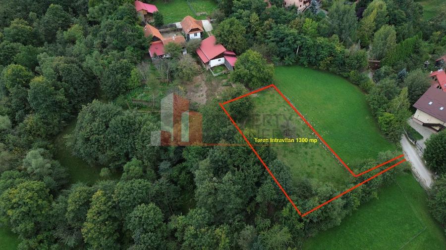 Teren Construcții intravilan de 1300 mp, în Bran