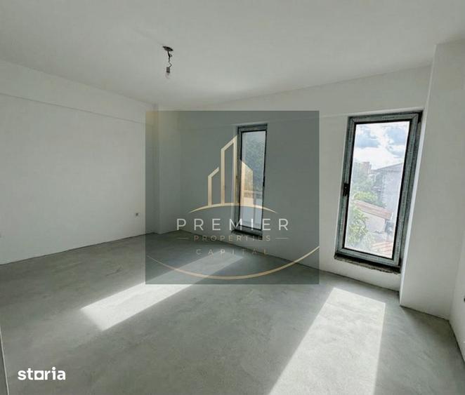 Apartament cu 3 camere decomandat în Aviației