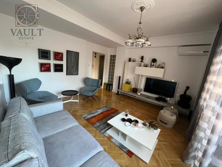 APARTAMENT 4 CAMERE -128 MP, BOXE  13 MP SI MANSARDA 9 MP -CALEA VICTORIEI - 5
