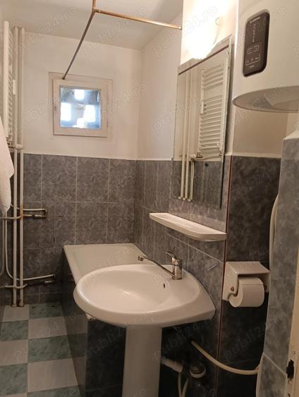 Vand apartament cu 2 camere-etajul 1 - 4