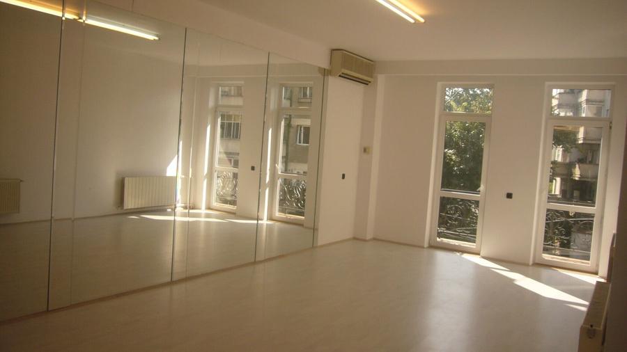 Dorobanti, Piata Dorobanti, vila P+2E, 400 mp construiti, an constructie 1995, - 1