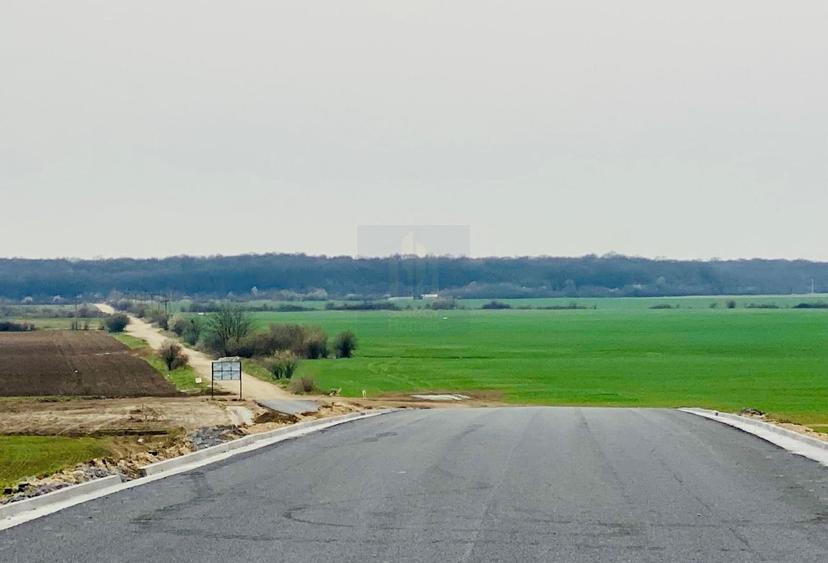 Teren de vânzare *COMUNA CIOROGARLA, DARVARI - 5